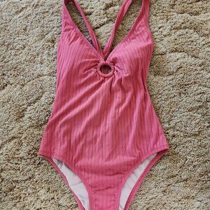 KONA SOL Women's Ribbed One-Piece Coral Swimsuit Size: Medium NWT
